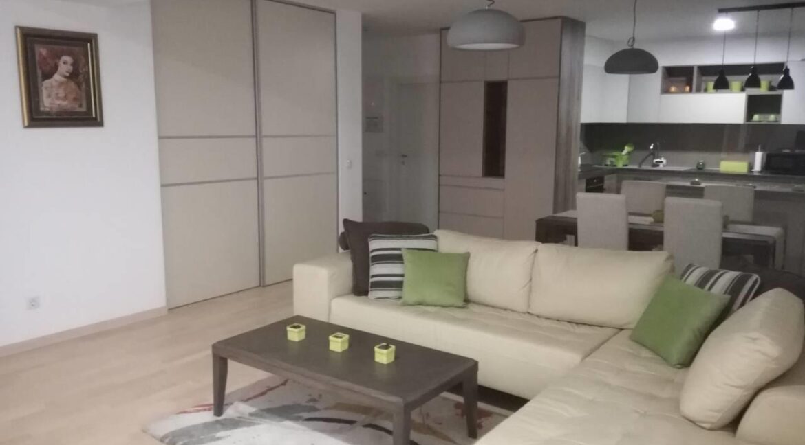 For-rent-LUX-Apartment-at-Capitol-Mall-Skopje (2)